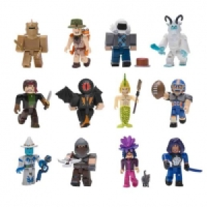 Toysrus  Roblox - Pack 12 Figuras (varios modelos)