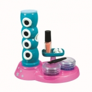 Estudio POP de Uñas New