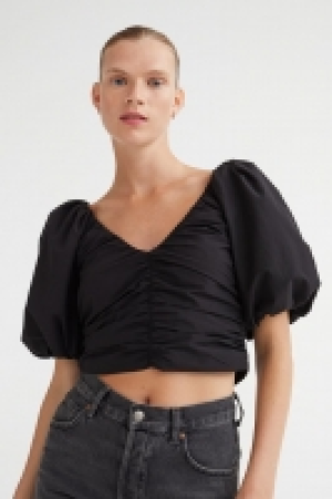 Top fruncido con manga puffy 23.99 €