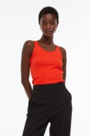 Camiseta de tirantes en canalé 6.99 €