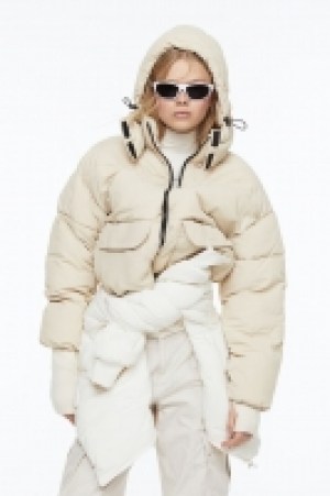 Chaqueta puffy con capucha 29.99 €