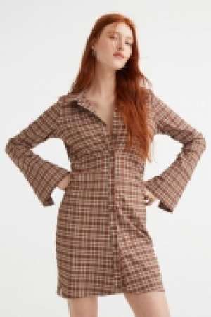 Vestido camisero de sarga 14.99 €