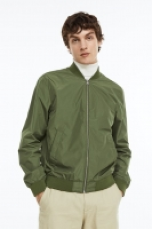 Cazadora bomber 17.99 €