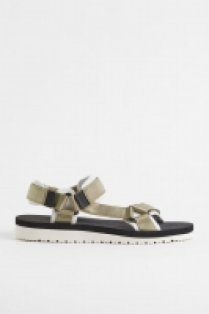 Sandalias de tiras 12.99 €