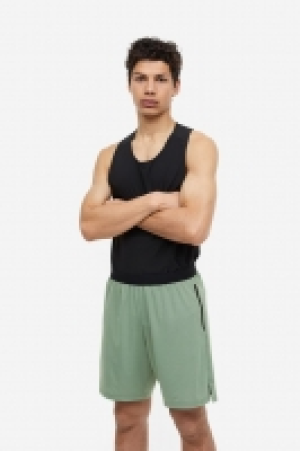 Pantalón corto de malla 15.99 €
