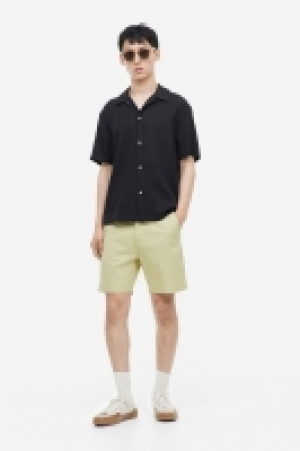 Chinos cortos Regular Fit 15.99 €