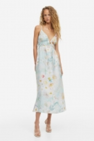 Vestido con cordón de ajuste 17.99 €