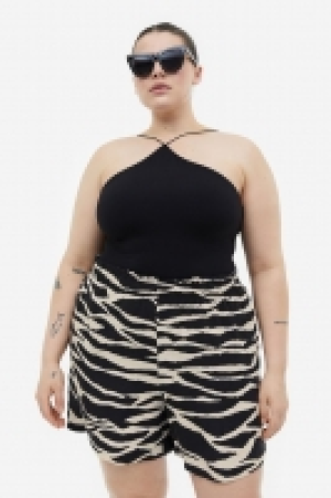 Pantalón corto con lino 8.99 €
