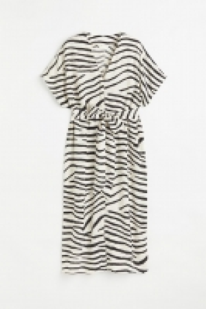 HM  Vestido con tira de anudar