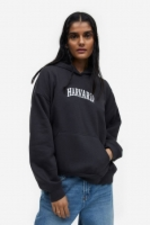 Sudadera oversize con capucha y motivo estampado 19.99 €