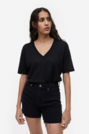 Camiseta en punto de lino con escote en V 9.99 €
