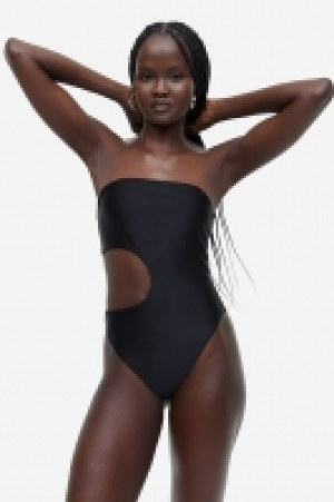 Traje de baño cut-out High leg 7.99 €