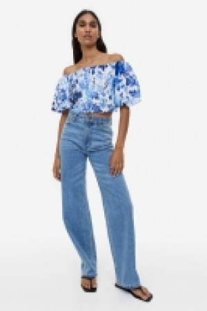 Top fruncido off-the-shoulder 10.99 €