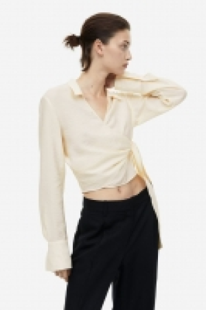 Blusa cropped cruzada 5.99&nbsp;&euro;