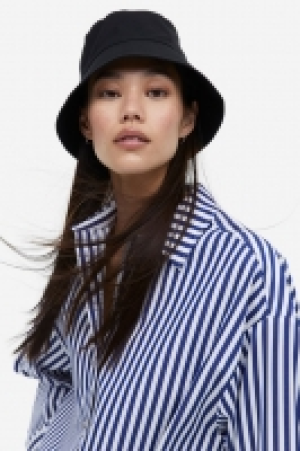 Sombrero bucket 7.99 €
