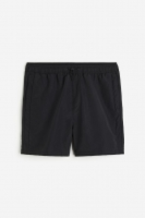 Pantalón corto de nailon Regular Fit 10.99 €