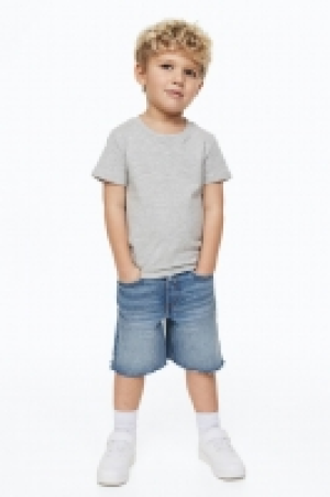 Vaquero corto Loose Fit 7.99 €