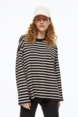 Camiseta oversize de punto 8.99 €