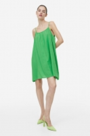 Vestido de tirantes 12.99 €