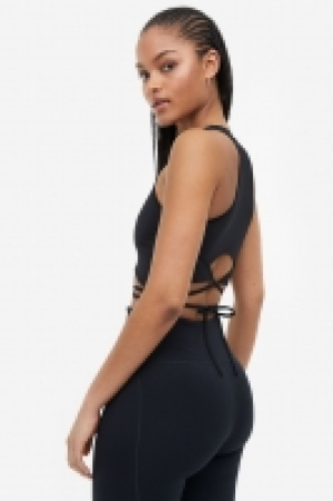 Top de deporte cropped DryMove 12.99 €