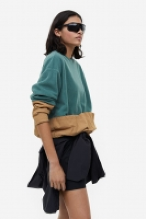 Jersey en polar con bolsillos 23.99 €