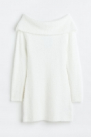 Vestido off-the-shoulder 23.99 €