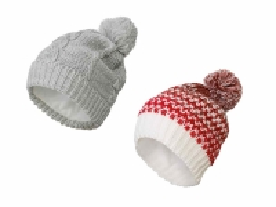 Gorro deportivo de punto con pompón