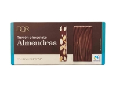 Turrón de chocolate con leche con almendra