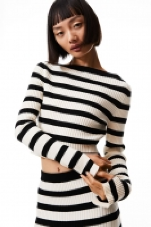 Top cropped en punto de canalé 9.99 €
