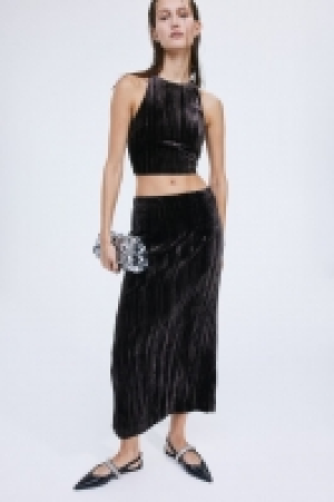 Falda de terciopelo 24.99 €