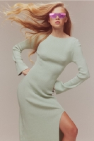 Vestido ajustado en punto de canalé 27.99 €