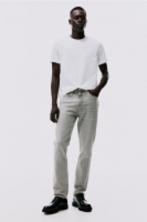 Slim Jeans 24.99 €