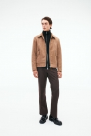Pantalón acampanado Loose Fit