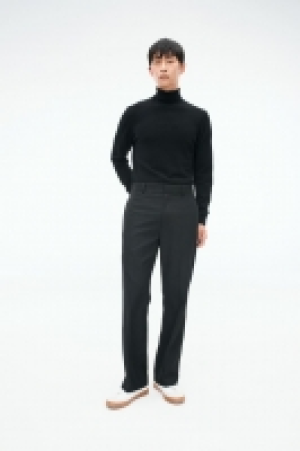 Pantalón acampanado Loose Fit 21.99 €