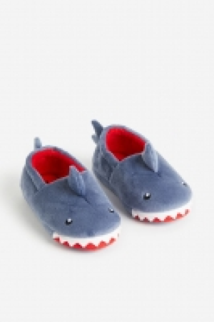 Zapatillas de casa blandas 9.99 €