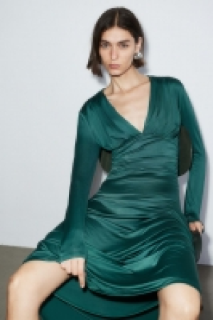 Vestido drapeado de punto 17.99 €