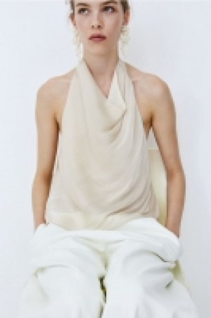 Top halter de satén 6.99 €
