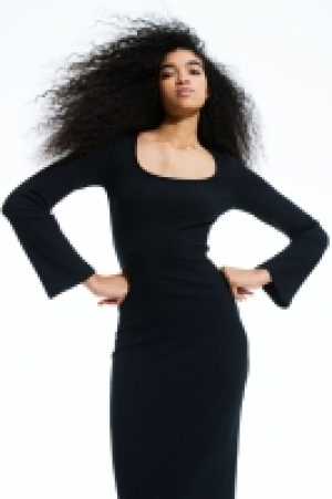 Vestido ajustado de canal&eacute; 9.99&nbsp;&euro;