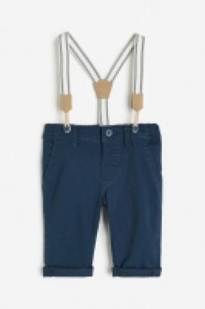 Pantalón de sarga con tirantes