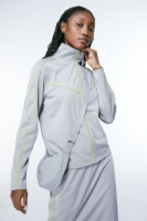 Chaqueta de deporte con ribetes de cinta
