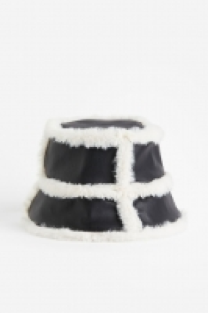 Sombrero bucket con ribete efecto pelo