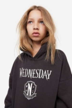 Sudadera oversize con capucha y motivo estampado