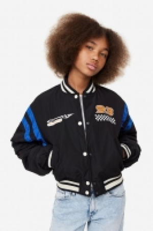 Cazadora bomber con cuello de peluche