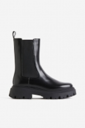HM  Botas Chelsea con suela gruesa