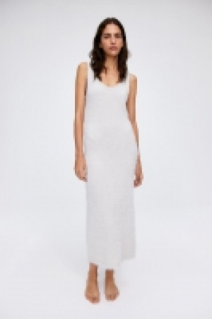 Vestido ajustado en punto efecto pelo