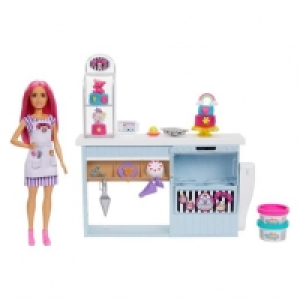 Barbie - Barbie y su pastelería
