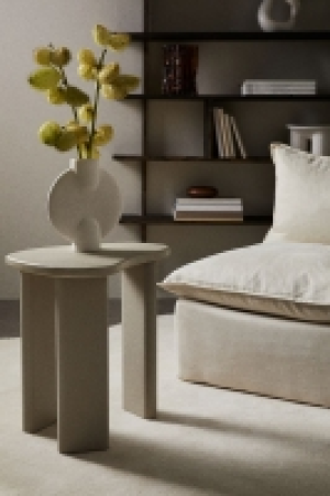 Mesa auxiliar en madera de mango