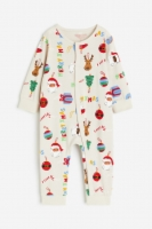 HM  Pijama entero estampado