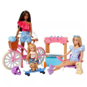 Barbie - Diversión en el jardín